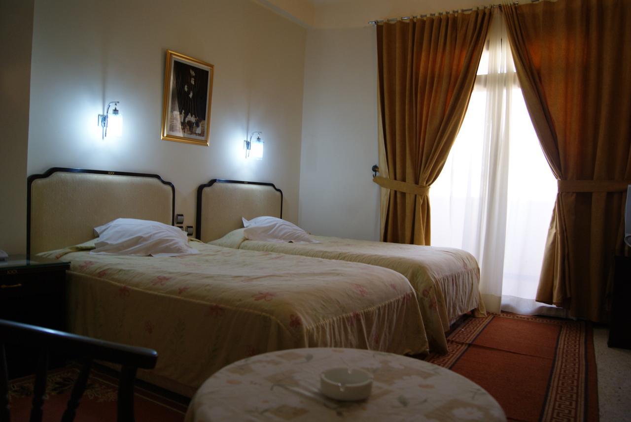 Hotel Le Majestic Аннаба Екстер'єр фото