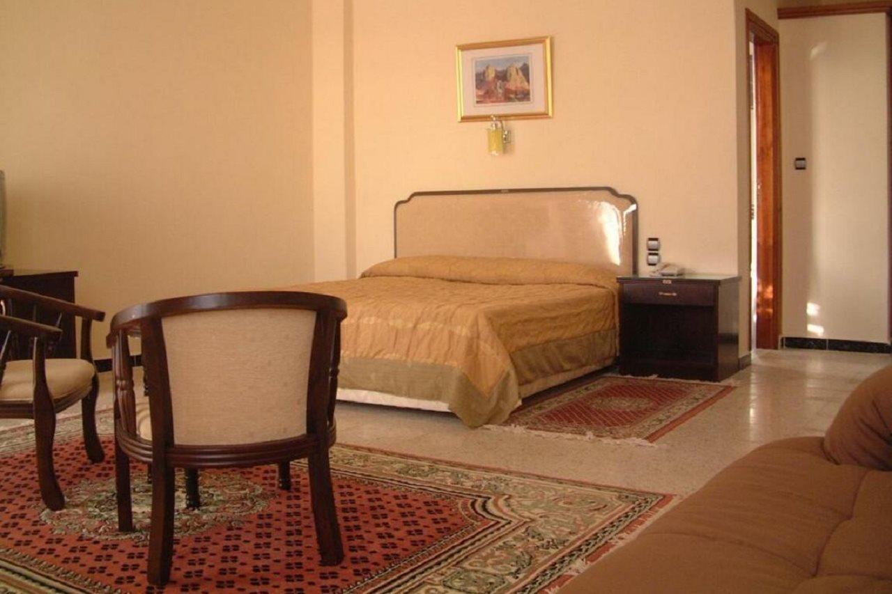 Hotel Le Majestic Аннаба Екстер'єр фото